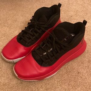 Mens red and black Under Armour shoes!